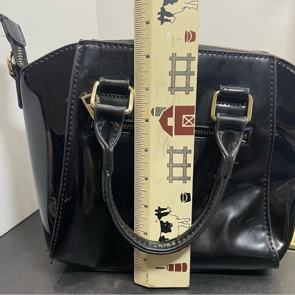 Isabelle purse with crossbody strap. Vegan leather. See pics small flaws. NEW. - Picture 10 of 13